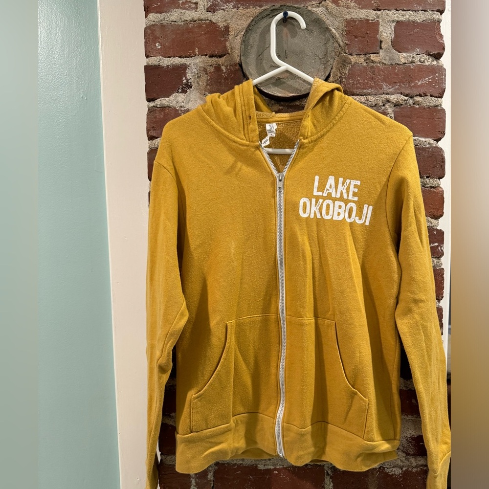 Lake Okaboji hoodie- S